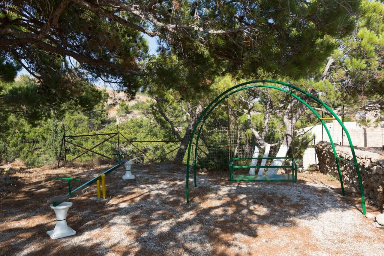 Ferma Hill Apartments Dış mekan fotoğraf